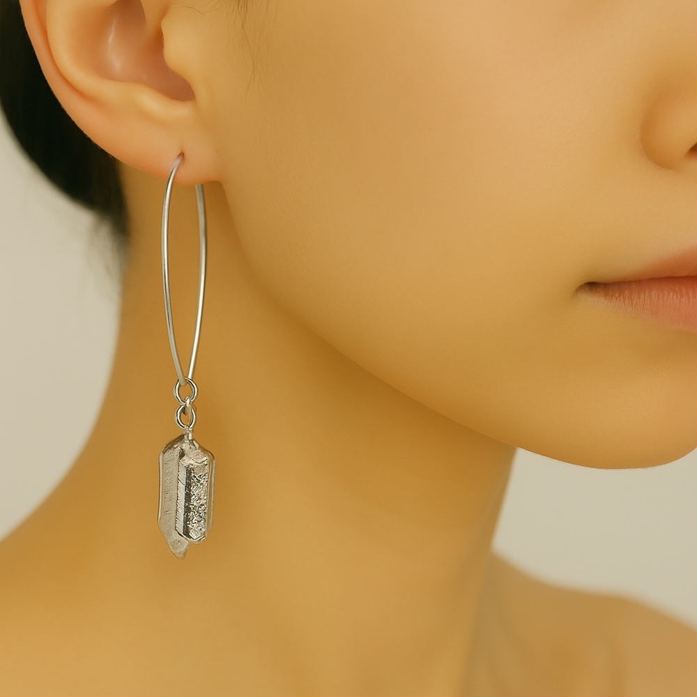 Silver Tone Geometric Dangle Earrings w/ Crystal Accents – Elegant & Stylish